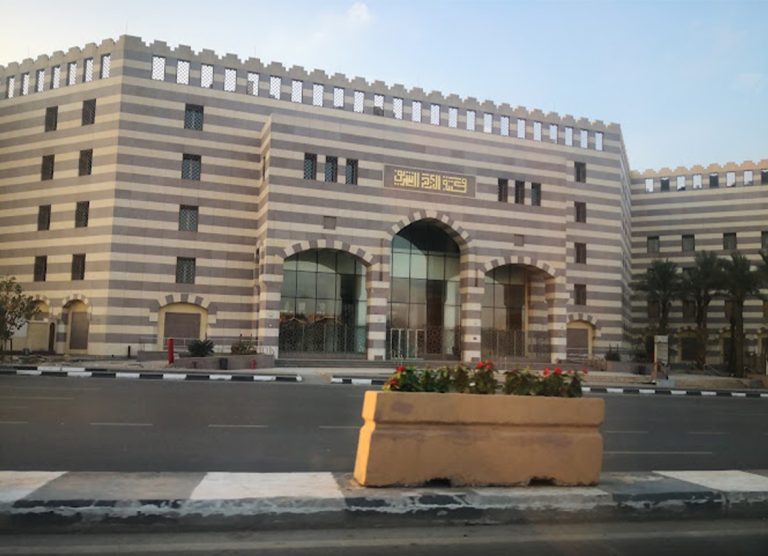 قرار جمهوري بتبعية مكتبة الأزهر الشريف للرئاسة يثير تساؤلات حول استقلال مقتنيات التراث