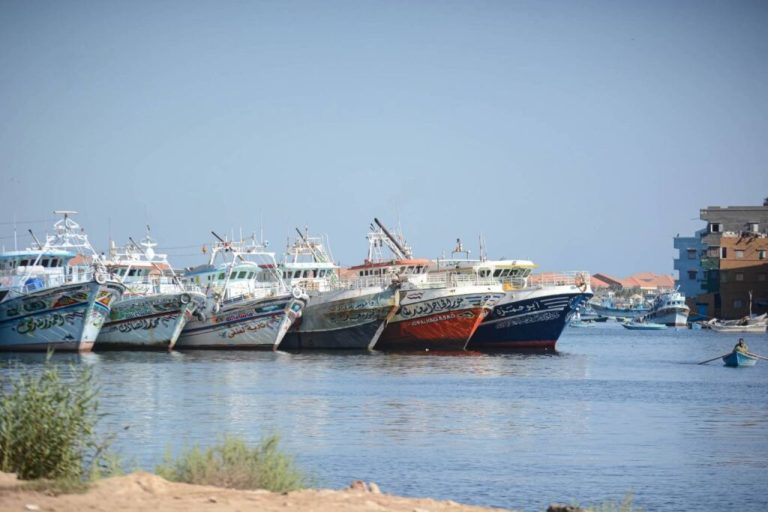 أزمة احتجاز مركب زكريا فودة و14 صيادا مصريا في المياه الإقليمية الإريترية وتداعياتها