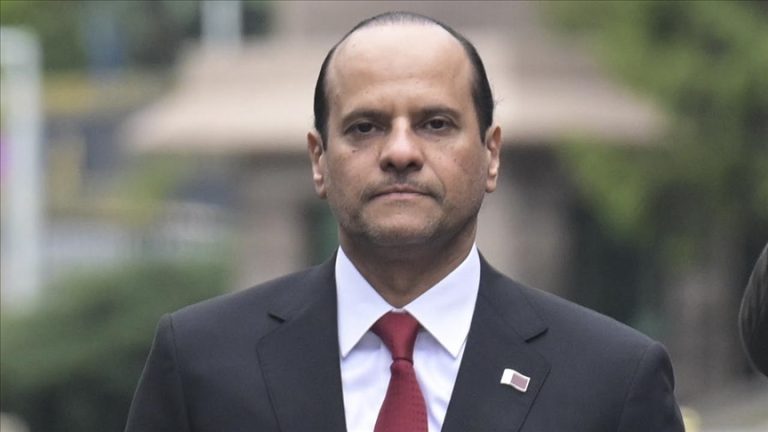 وزير الدفاع القطري يبحث مع نظيره السوري التطورات الأمنية في المنطقة وتعزيز التنسيق المشترك