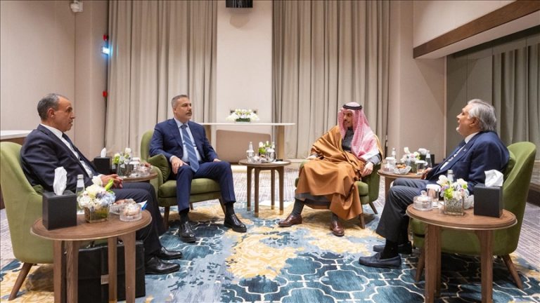 السعودية تبحث مع تركيا ومصر وباكستان التصعيد الإيراني وتنسيق الجهود لتحقيق الاستقرار الإقليمي