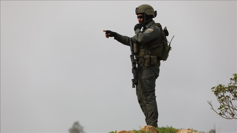 الجيش الإسرائيلي يقر بفشل عملية إنزال في البقاع للبحث عن رفات الطيار رون أراد