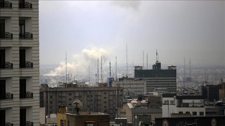 إسرائيل تزعم استهداف مركز لتطوير برامج فضاء عسكرية في طهران