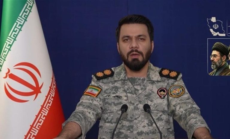 إيران تهدد باستهداف موانئ الخليج
