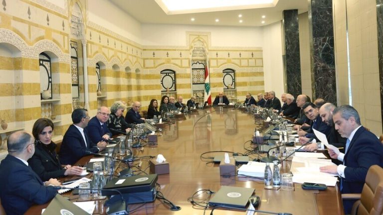 لبنان يباشر تنفيذ وقف إطلاق النار ويكثف الجهود لعودة النازحين بعد 45 يومًا من التصعيد