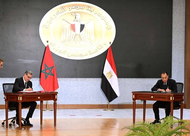 مدبولي ونظيره المغربي يشهدان توقيع عدد من الوثائق لدعم وتعزيز العلاقات