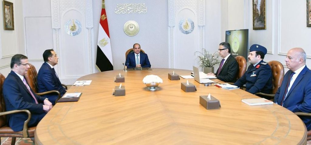 السيسي يُشدّد على ضرورة استخدام الدولة لكل آليات ضبط السوق والأسعار