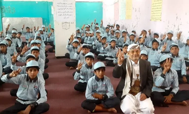 المراكز الصيفية الحوثية وتجنيد الأطفال في اليمن أبعاد استراتيجية لخدمة المشروعات الإقليمية الممتدة