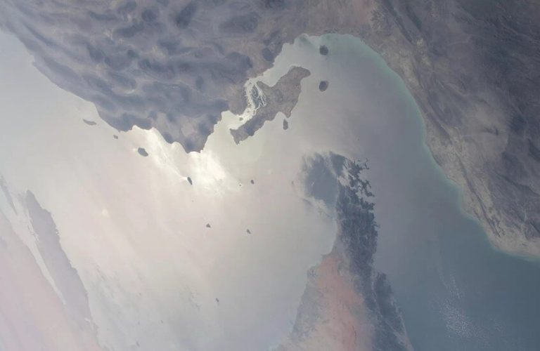الحصار البحري الأمريكي على موانئ إيران يدخل حيز التنفيذ