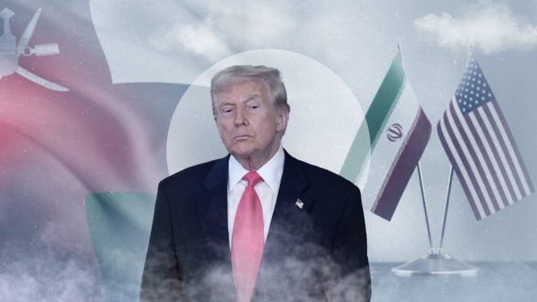 ترامب: إيران أبلغتنا للتو أنها في حالة انهيار وتريد فتح مضيق هرمز