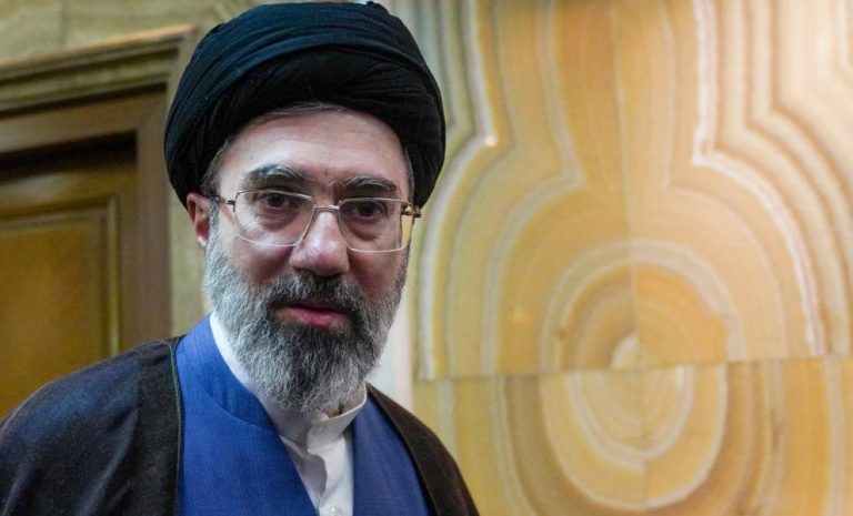 المرشد الإيراني: نتقاسم مصيراً مشتركاً مع جيراننا في الخليج