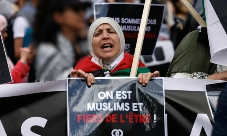 الأوضاع الحقوقية للأقليات المسلمة تتصدر المشهد السياسي في دول الغرب نتيجة تزايد سياسات تقييد الشعائر