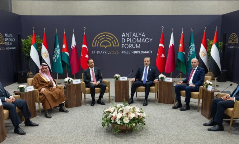 3 دول عربية تبحث في منتدى أنطاليا مستجدات الأوضاع غزة
