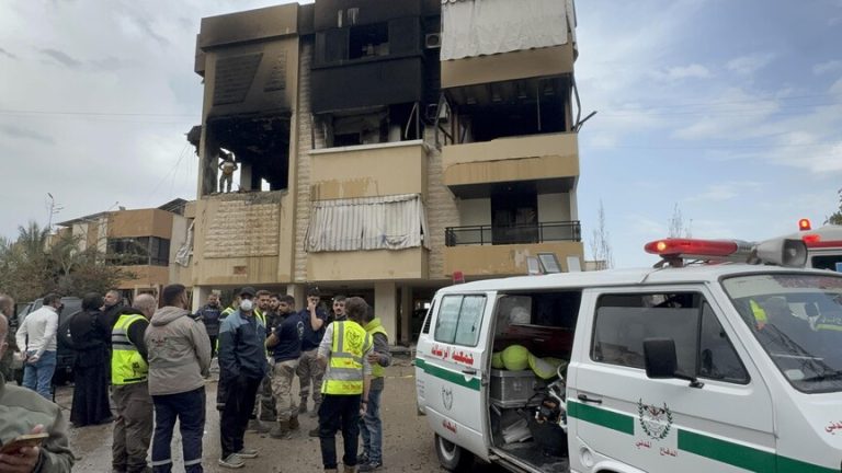 55 هجومًا إسرائيليًا على لبنان خلال يوم واحد… قتلى وجرحى وتصعيد رغم الهدنة