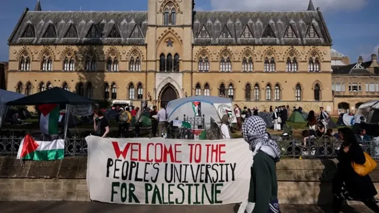 تحقيق استقصائي: 12 جامعة بريطانية تراقب طلابًا مؤيدين لفلسطين عبر شركة أمنية خاصة