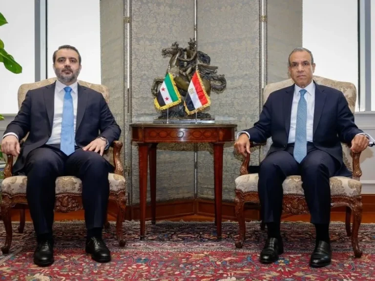 عبد العاطي يؤكد للشيباني رفض مصر القاطع لانتهاكات إسرائيل للأراضي السورية