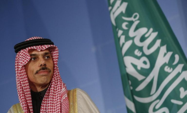 السعودية تدعو إيران لاغتنام التهدئة وتجنب التصعيد