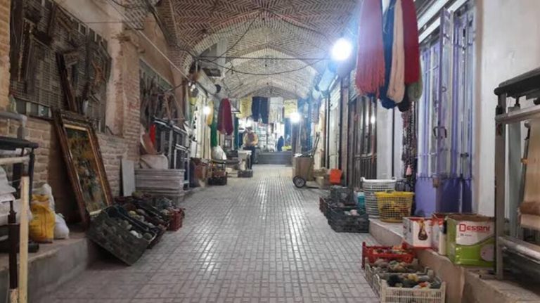 أجراس الفناء في إيران: صواريخ الجوع تحصد الفقراء بعيدا عن أعين الكاميرات