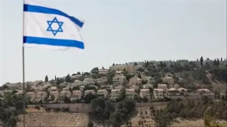 إصابة 3 صيادين فلسطينيين برصاص الاحتلال الإسرائيلي في بحر غزة اليوم