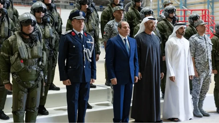 سيادة مرتهنة ومقاتلات خلف الحدود: هل باعت القاهرة قرارها العسكري لأبو ظبي؟