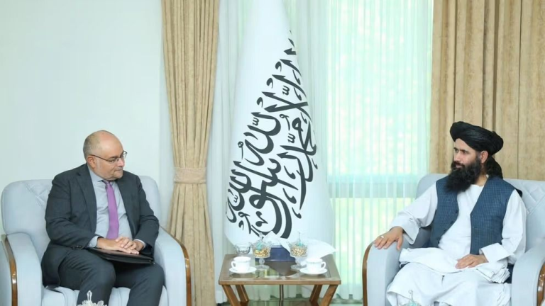 المفوضية الاوروبية تضحي بقيم الاتحاد الاوروبي وتطبع علاقاتها مع حركة طالبان