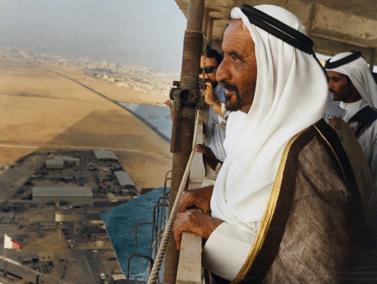 الساحل المتصالح.. ليس قصة حاكم !!