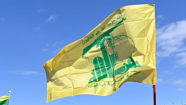 عزلة حزب الله في مواجهة مفاوضات واشنطن السرية حول تفكيك السلاح وترسيم الحدود