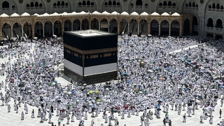 السعودية تكمل استعدادات تفويج الحجاج في المشاعر المقدسة لموسم حج 1447هـ