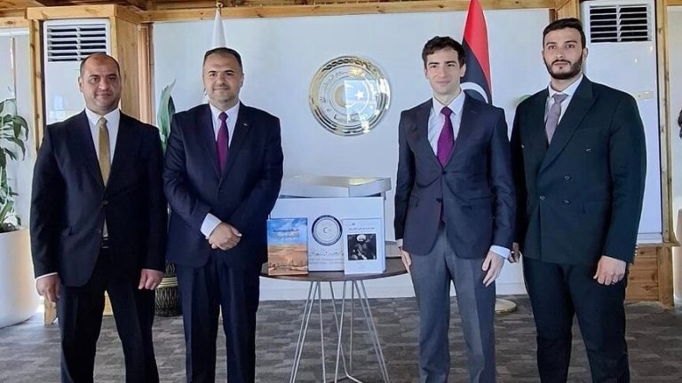 تركيا تتسلم 60 كتابًا ليبيًا لتعزيز التبادل الثقافي بين البلدين