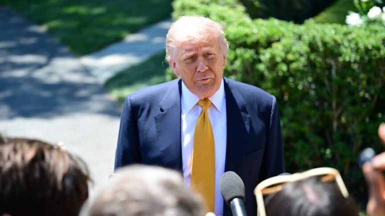 ترامب يتحدث عن اتفاق قريب مع إيران: سننهي الحرب في وقت قصير جدًا