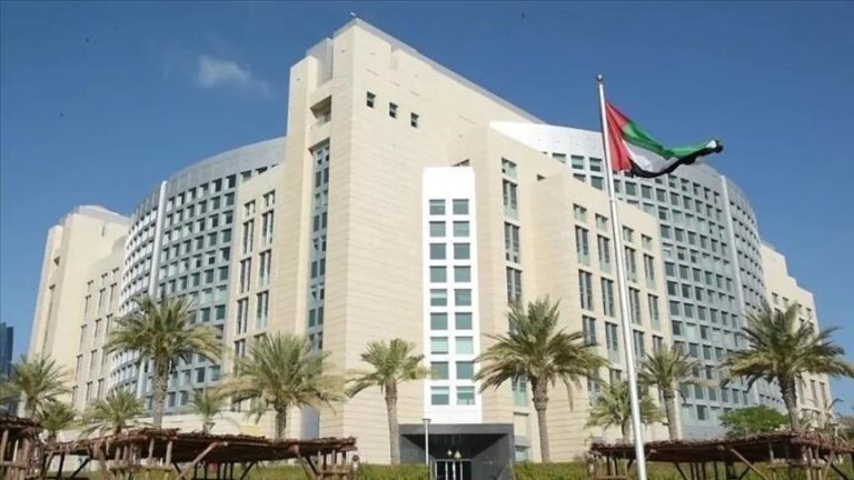 الإمارات تنفي زيارة نتنياهو السرية وتؤكد: علاقاتنا مع إسرائيل لا تقوم على ترتيبات خفية