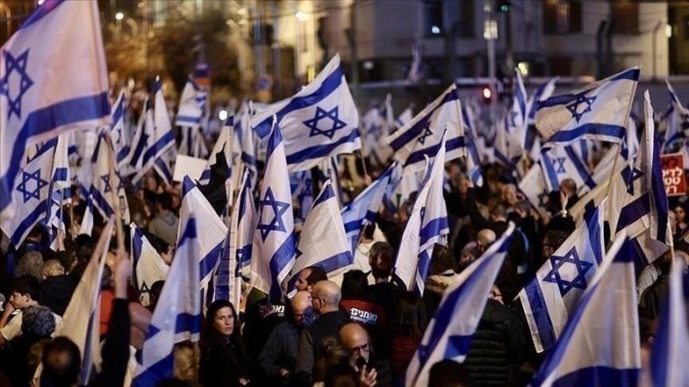 مناورات نتنياهو لهروب آمن من فخ الانتخابات المبكرة وصراع البقاء