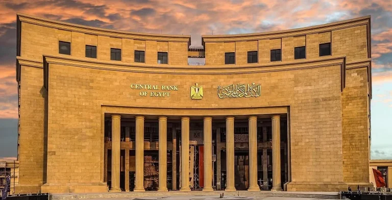 الحرب تشعل الاسواق والعالم يترقب: البنوك المركزية تواجه خطر التضخم العظيم