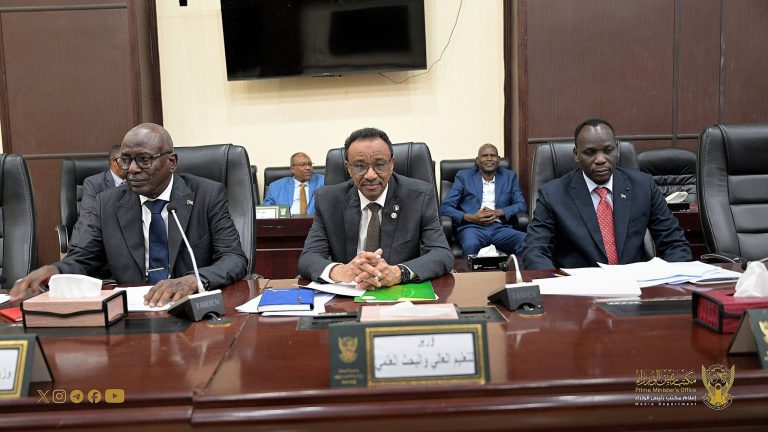 مجلس الوزراء السوداني يدين هجوم مطار الخرطوم ويتهم إثيوبيا والإمارات بالوقوف وراءه