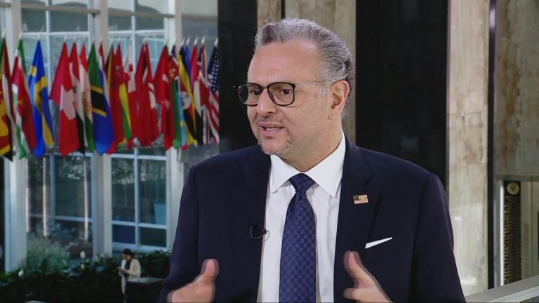 مستشار ترامب: نسعى لتوحيد مؤسسات ليبيا وجذب استثمارات النفط الأمريكية