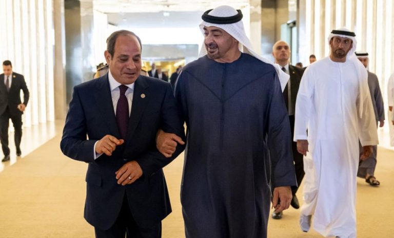 الإمارات تبحث مع مصر واليونان تطورات المنطقة على هامش قمة مجموعة السبع