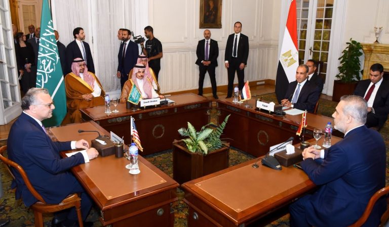 مسعد بولس: الاجتماع الرباعي في القاهرة كان متميزا.. وركز على تعزيز الاستقرار في المنطقة