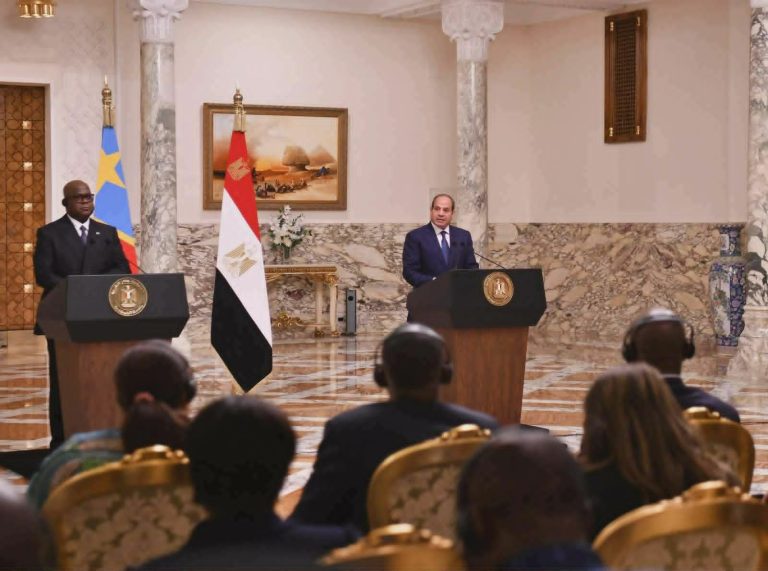السيسي: مصر تلتزم بمبادئ القانون الدولى وحسن الجوار لجميع دول حوض النيل