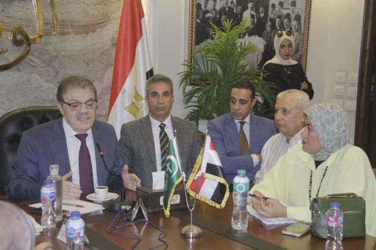 حزب الوفد يفتح ملف “طريق الموت”.. وبيان عاجل للحكومة بشأن حوادث المريوطية