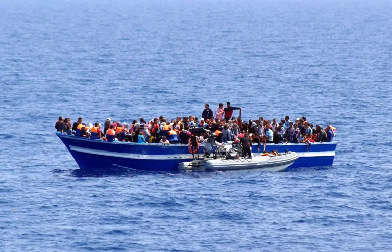 أزمة الهجرة غير النظامية تكشف تفاصيل الترحيل القسري للمهاجرين نحو ليبيا