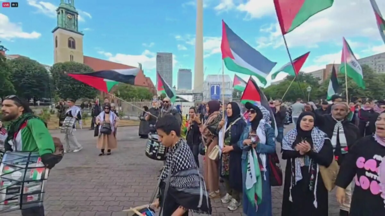حراك أوروبي واسع يطالب بالحرية للطبيب حسام ابو صفية والاسرى الفلسطينيين