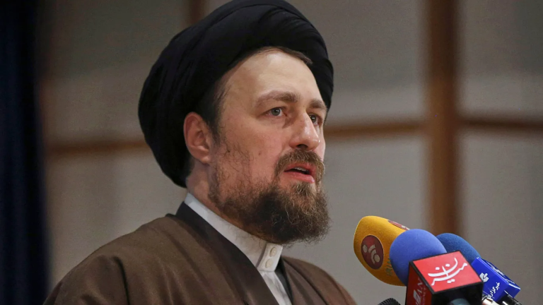 حفيد الخميني يصف مذكرة التفاهم مع واشنطن بالانتصار وينذر ببدء الجهاد