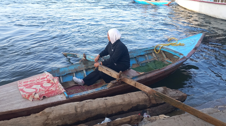 ريهام حسن أصغر قائدة فلوكة في أسيوط تتحدى الصعاب وتخطف أنظار النيل