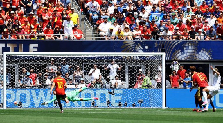 انتهاء مباراة مصر وبلجيكا بالمونديال بالتعادل الإيجابي 1-1