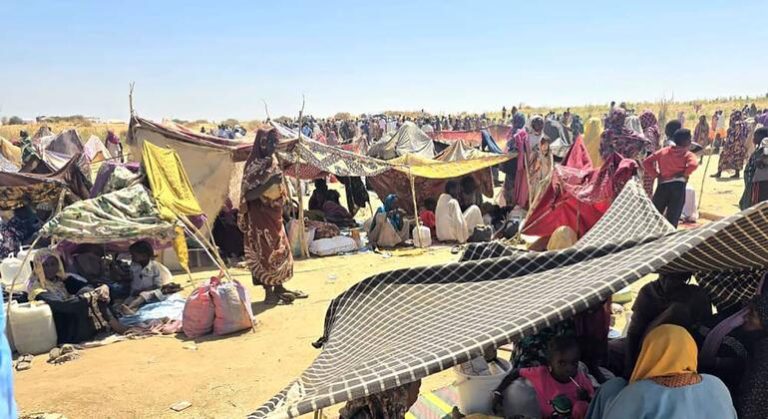 السودان يواجه أكبر أزمة نزوح في العالم وسط نقص حاد يهدد حياة الملايين