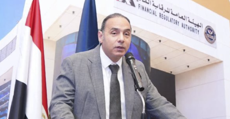 ضوابط جديدة لتحقيق التوازن بين سرعة اعتماد عقود التأمين والرقابة على السوق