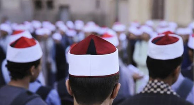 فتح باب طعون الثانوية الأزهرية 28 يوليو.. 200 جنيه للمادة وحظر الهواتف داخل غرف الاطلاع