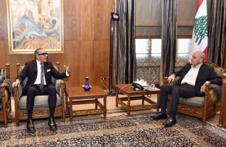سفير مصر في بيروت يؤكد دعم أي مسار يقود لانسحاب إسرائيلي كامل من لبنان