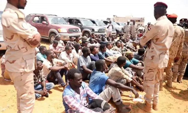 شبكة أطباء السودان تعلن وفاة 215 معتقلا في سجن دقريس وغموض حول مصير 31 آخرين