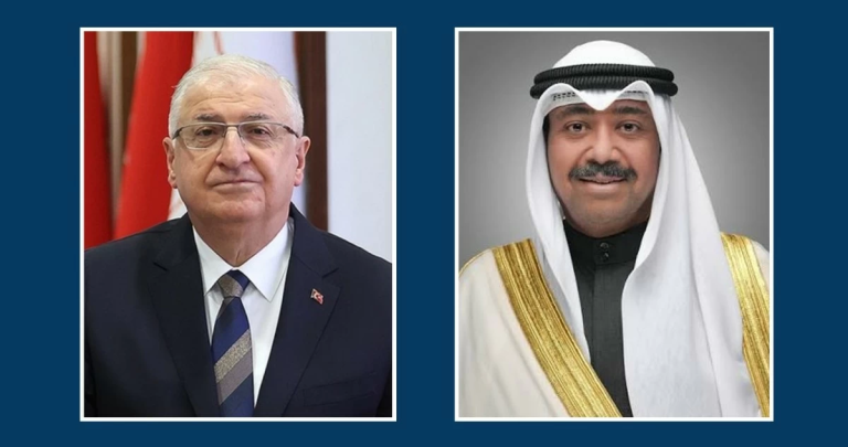وزيرا الدفاع السعودي والتركي يبحثان هاتفيا تطوير التعاون العسكري بين البلدين