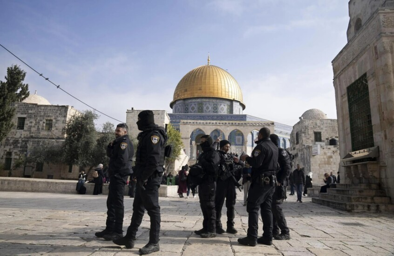 رئيس مركز القدس الدولي: مخطط إسرائيلي للسيطرة على 70% من مساحة المسجد الأقصى